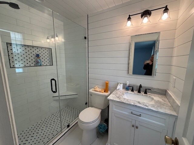 Building Photo - 302 12th Ave S