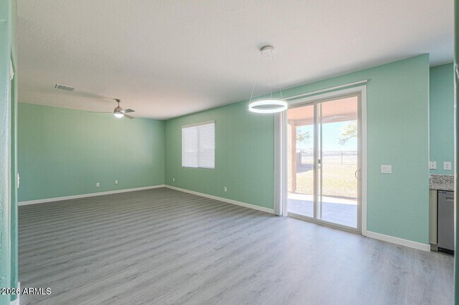 Building Photo - 4722 S 238th Ln