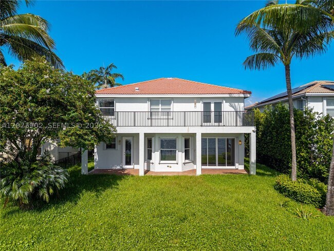Building Photo - 5297 SW 183rd Ave