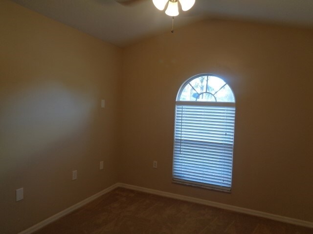 Building Photo - 28716 Raindance Ave