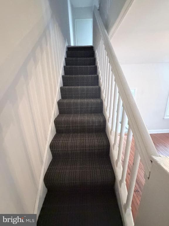 Building Photo - 1111 Duke St