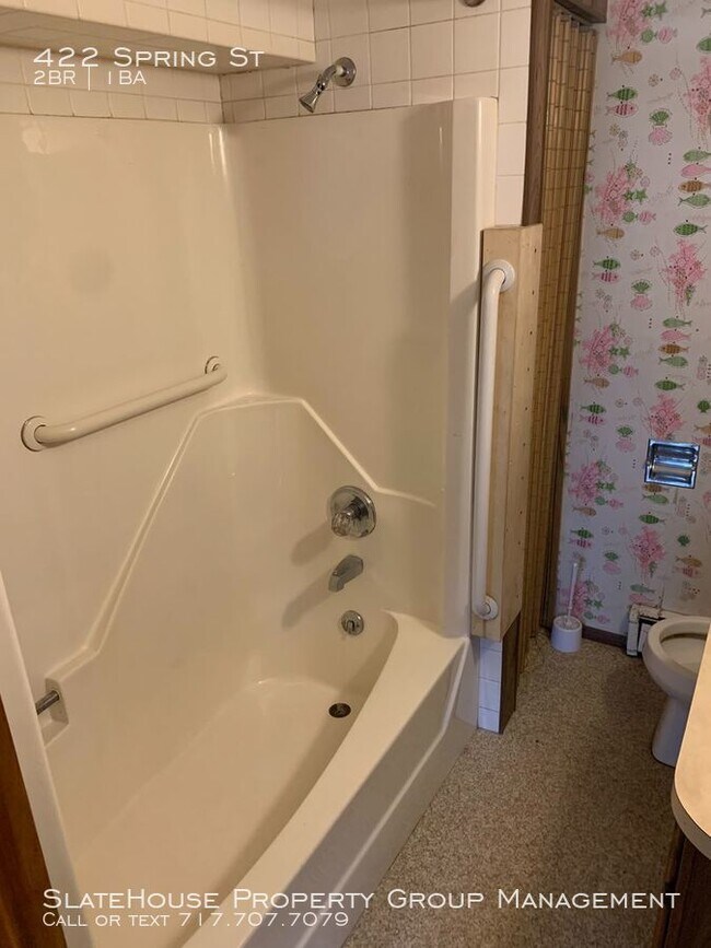 Building Photo - Cozy 2 Bedroom 1 Bath