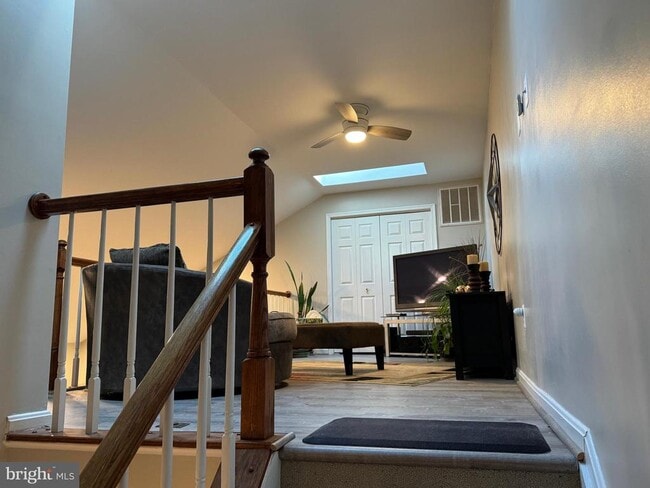Building Photo - 11709 Karbon Hill Ct