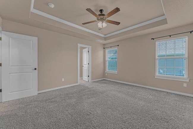 Building Photo - Beautiful 3-Bedroom Home with Open Layout & Fenced Backyard!