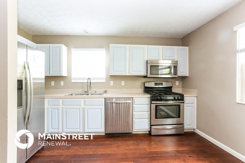 Building Photo - 818 Wallinger Dr