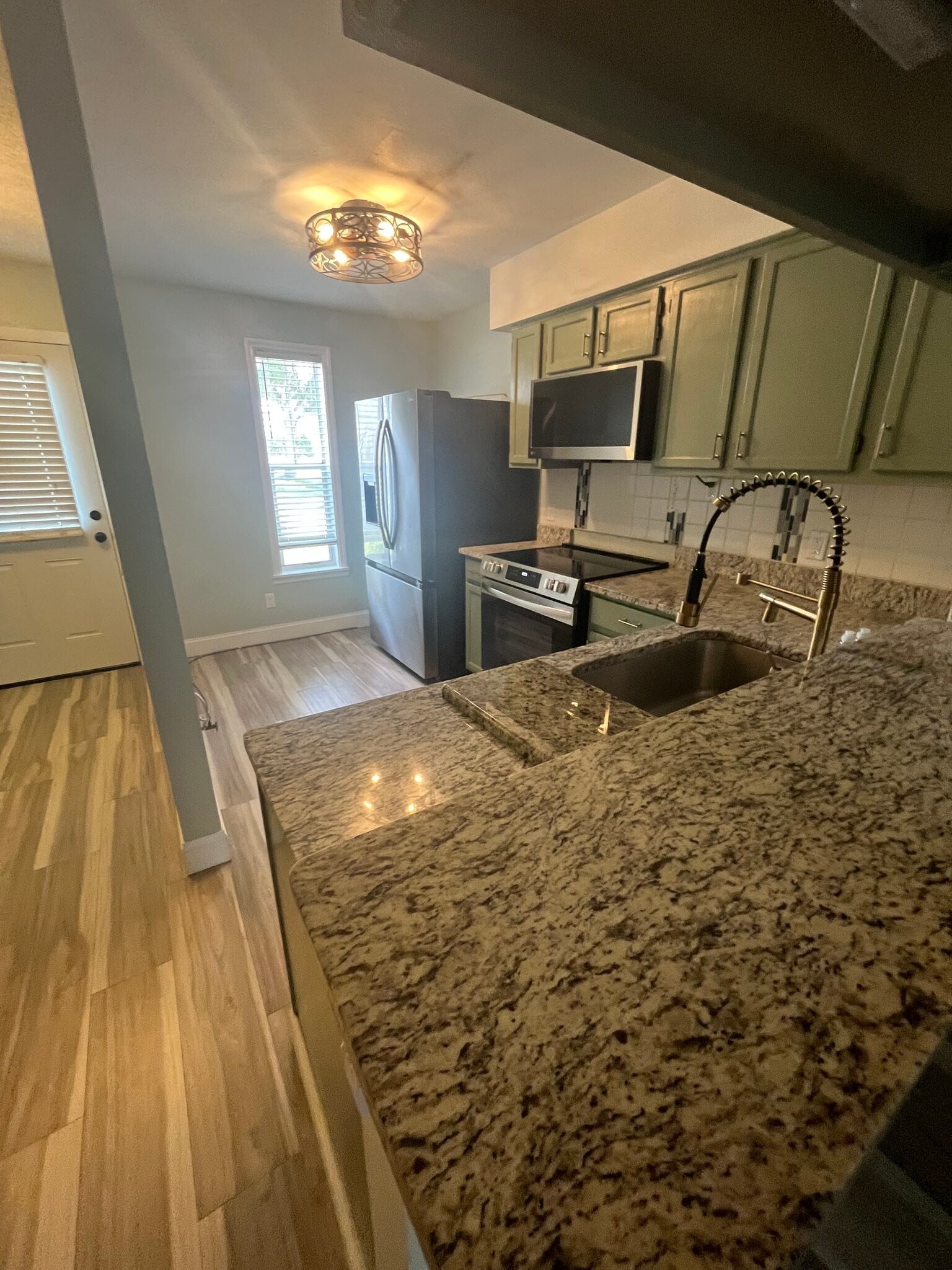 Building Photo - 11359 Stratton Park Dr