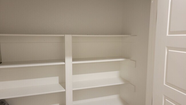 Building Photo - 3/2/2 CUSTOM FEATURES - OPEN CONCEPT - GOD...
