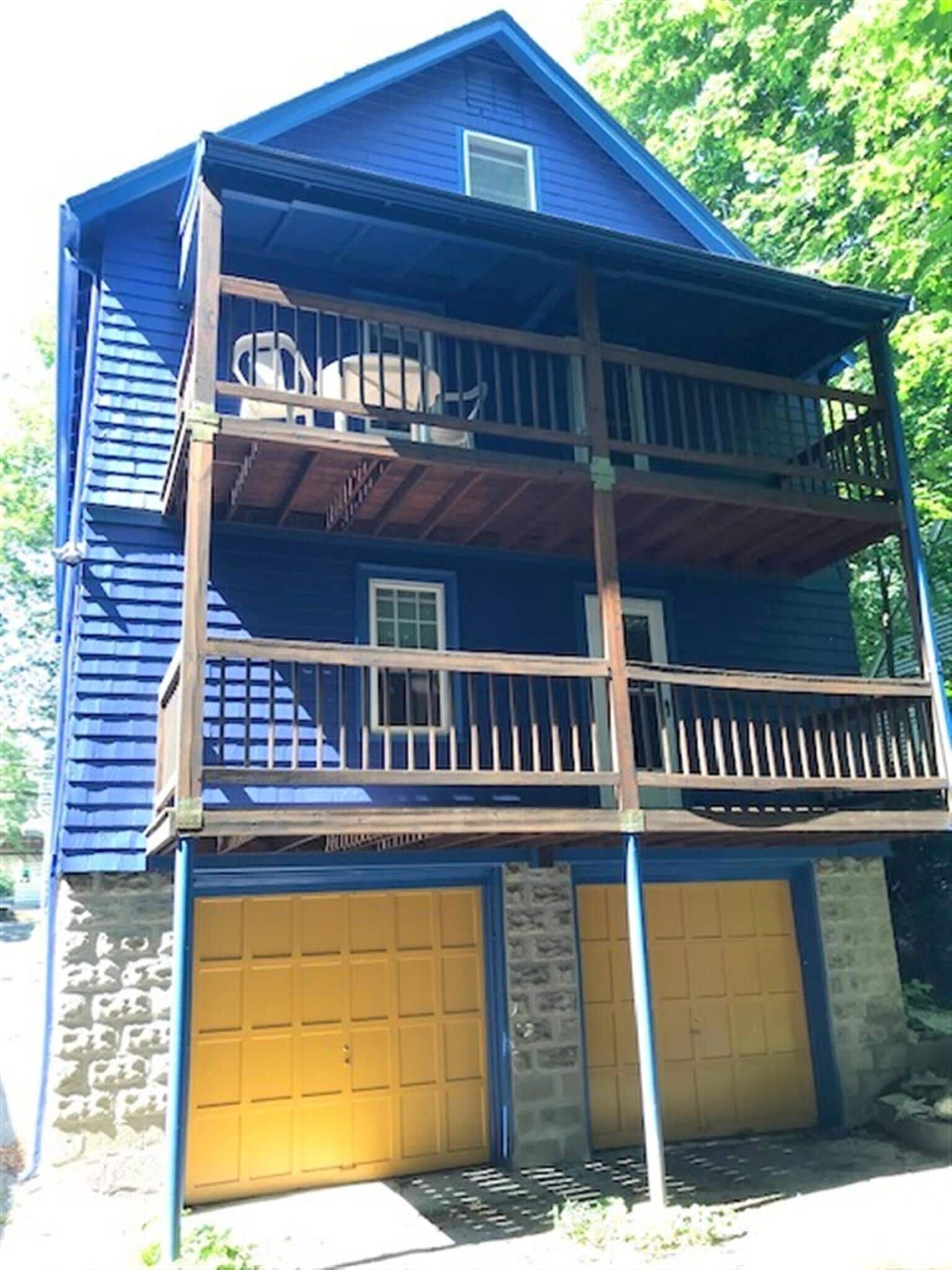 Building Photo - 25 Laurel St