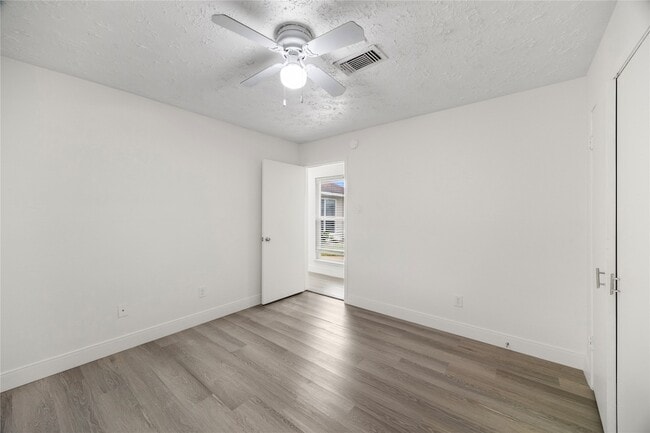 Building Photo - 1815 Millbury Dr