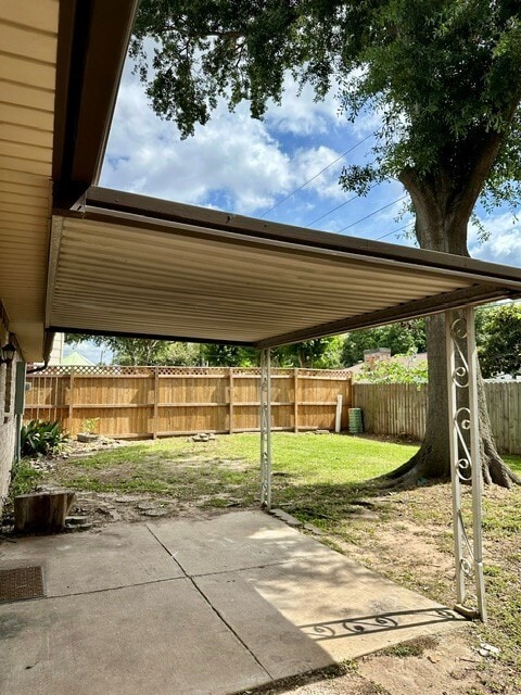 Building Photo - 5202 Santrey Dr