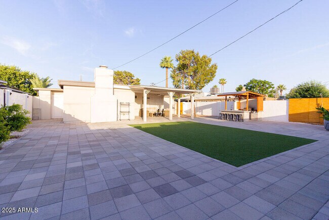 Building Photo - 4214 N 20th St