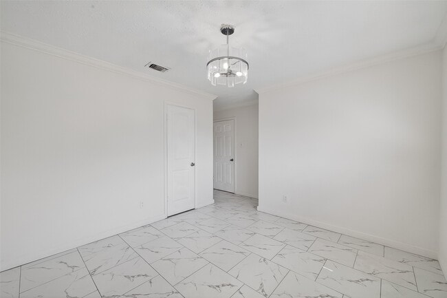 Building Photo - 19451 Spanish Needle Dr