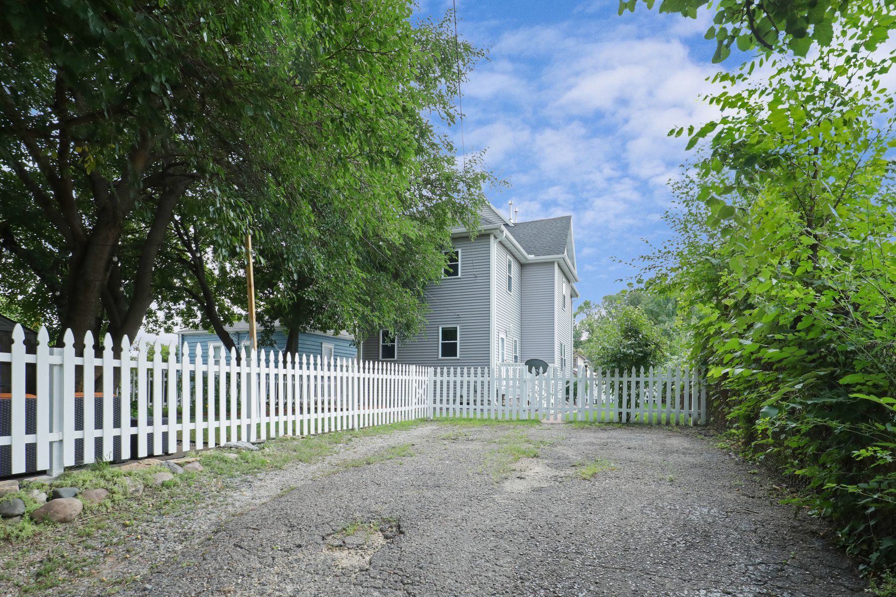 Building Photo - 1163 Randolph Ave