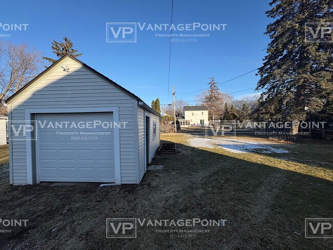 Building Photo - 501 S Huron St