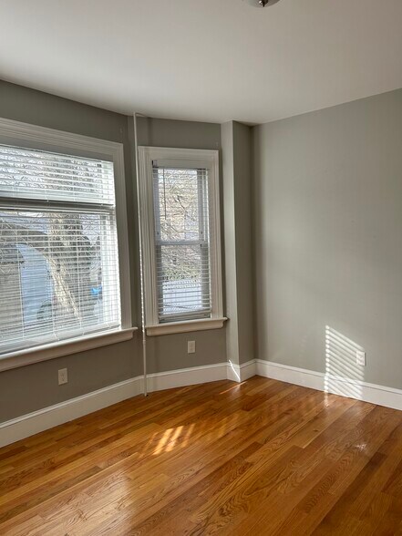 Bedroom 2 - 34 Channing St