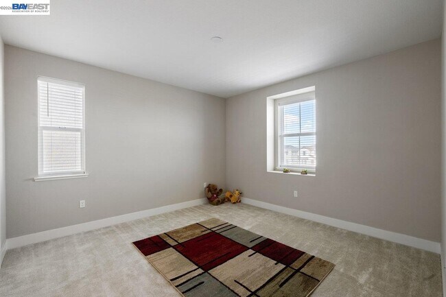 Building Photo - 3010 Rio Grande Dr