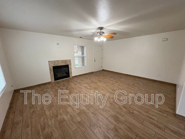 Building Photo - 3933 W Cecil Ave