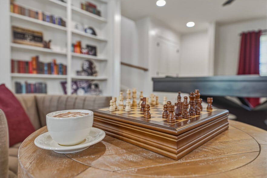 Building Photo - 1303 Langford St