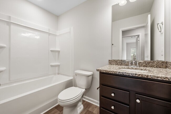 Building Photo - Prime Location! Brand New 3 Bed Townhome