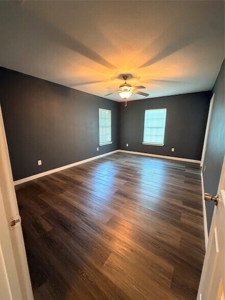 Building Photo - 109 Pecan Cir