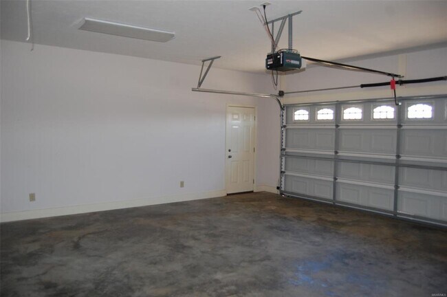 Building Photo - 108 Crenshaw Ct