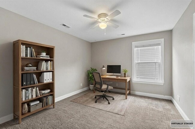 Building Photo - 7458 White Pine Dr