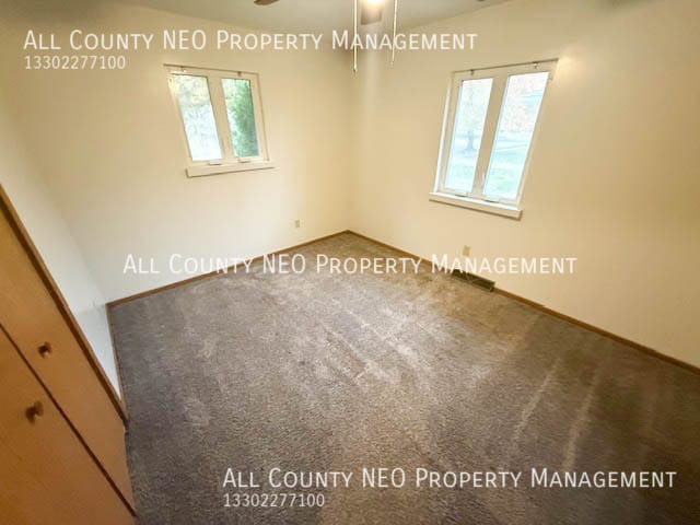 Building Photo - 1319 Sparhawk Ave