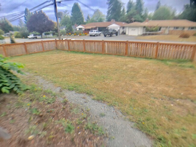 Building Photo - Great House for Rent