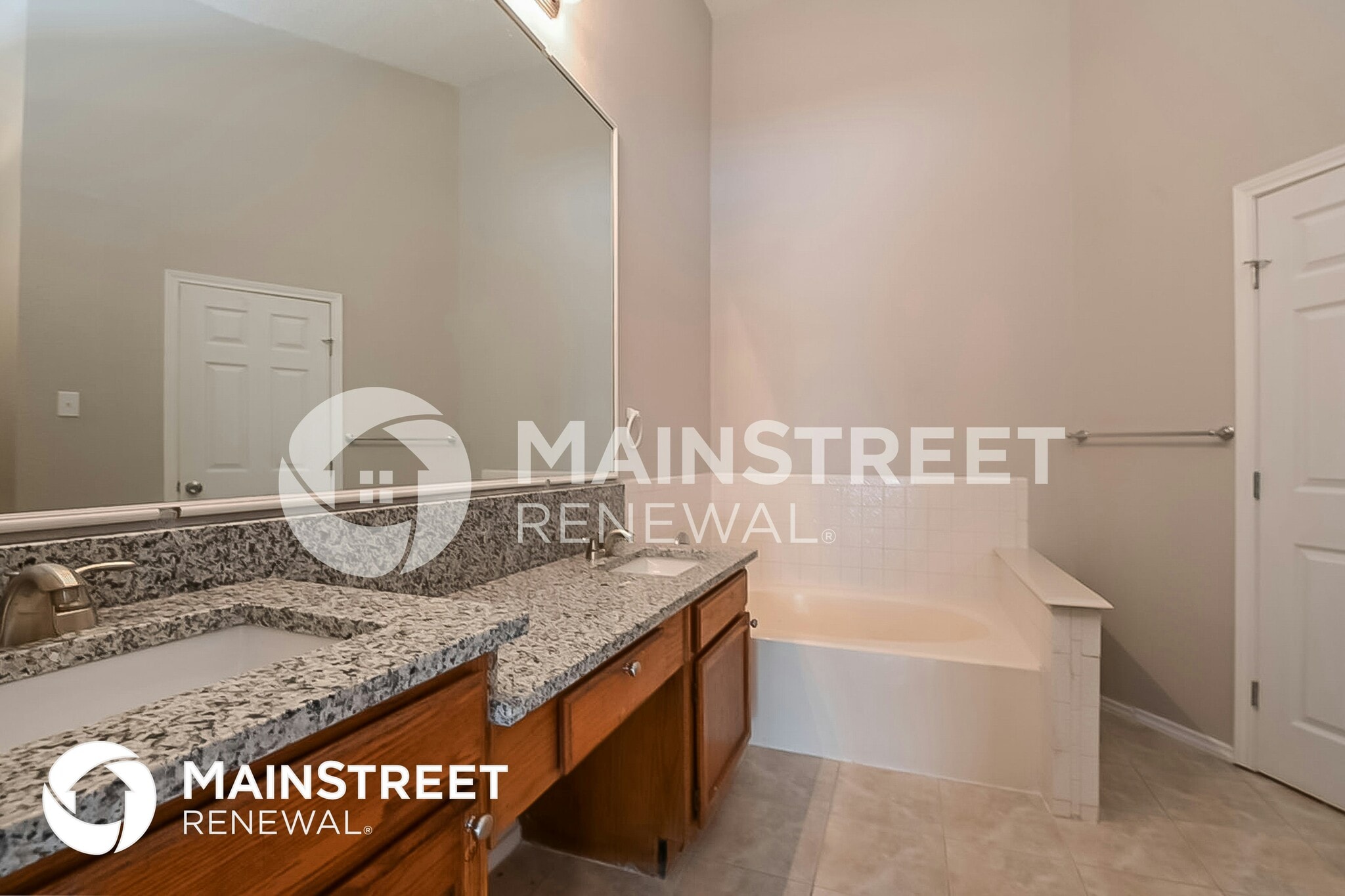 Building Photo - 711 Meadowcreek Ct