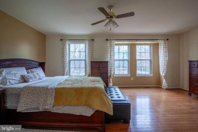 Building Photo - 14624 Monmouth Dr