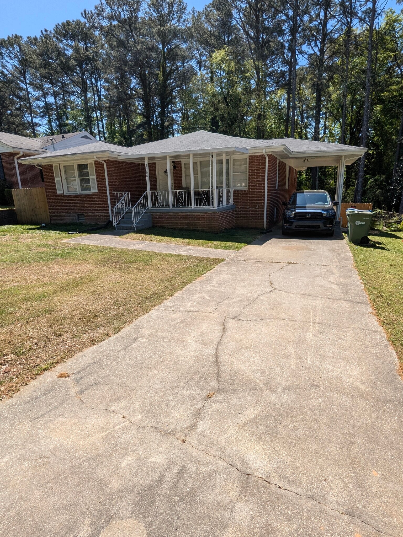 Building Photo - 2566 Hightower Ct NW