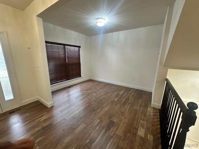 Building Photo - 330 Wilhelmine Ct