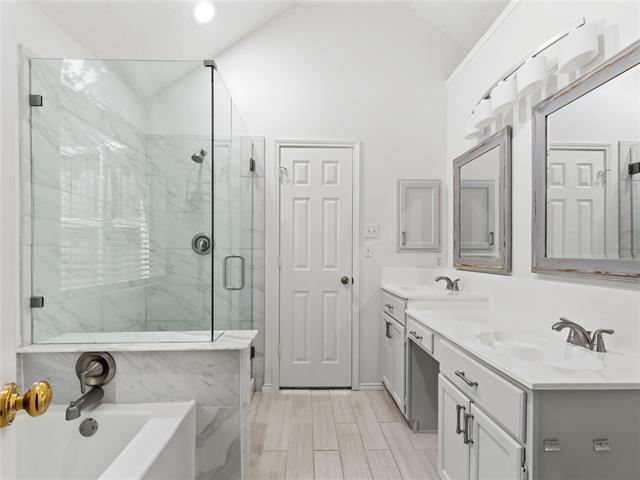 Building Photo - 2613 Maywood Ct