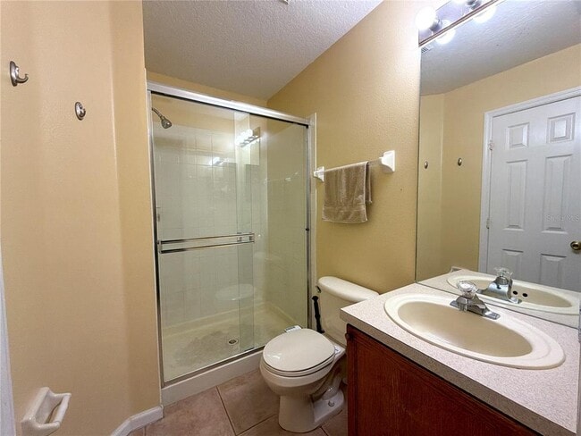 Building Photo - 8127 Fan Palm Way