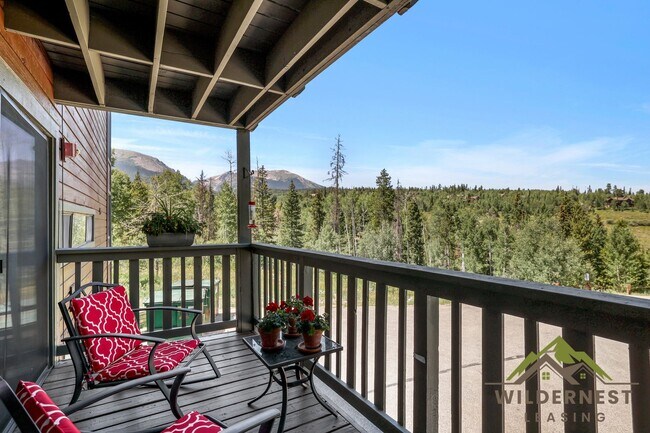 Building Photo - Winter Rental- Updated and quiet 2 bedroom...
