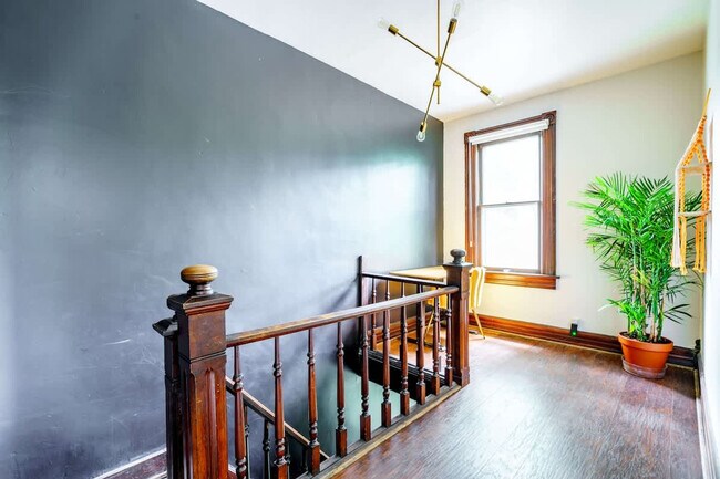 Building Photo - 241 W Water St