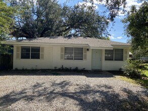 Building Photo - Available NOW! *PET FRIENDLY*