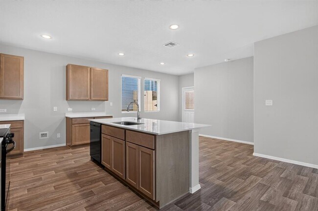 Building Photo - 2704 Towy Rd