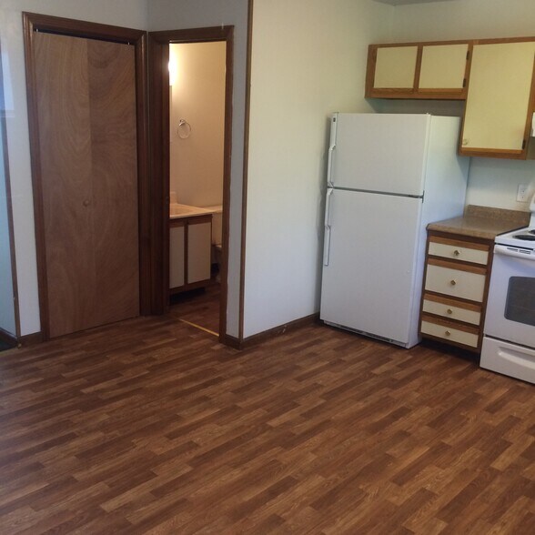 Building Photo - 168 Mulloy Rd