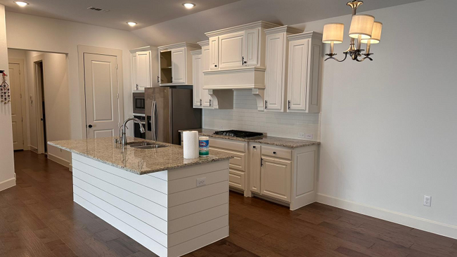 Building Photo - 7922 Glastonbury Dr