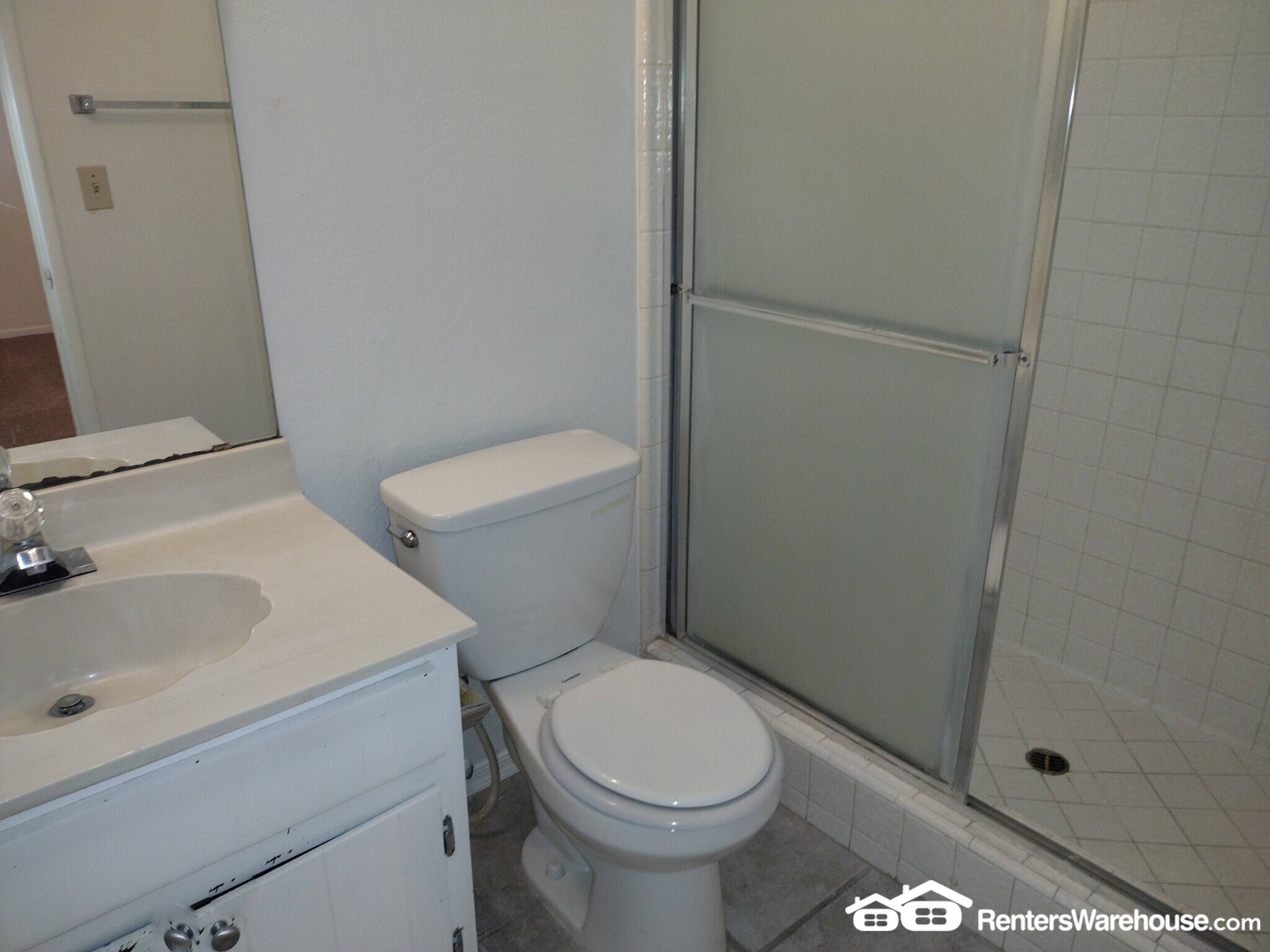 Building Photo - 2515 S Maple Ave