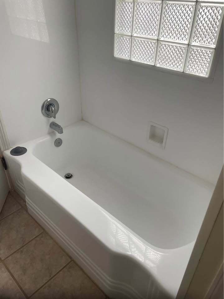 Building Photo - 320 Kenilworth Ave SE