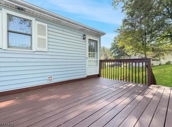Building Photo - 964 NJ-173