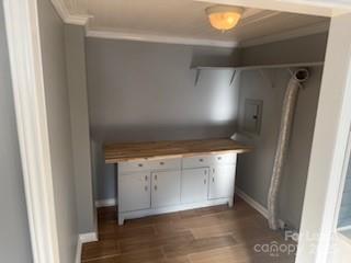 Building Photo - 314 N Ridge Ave