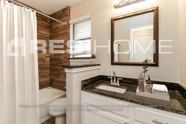Building Photo - 827 Larue Dr