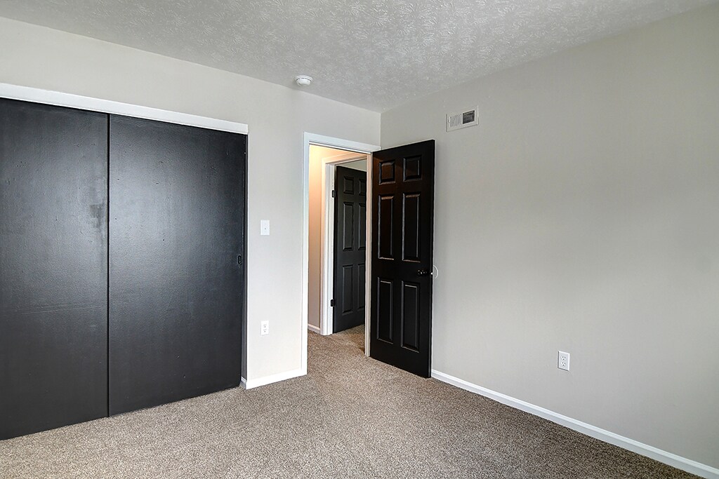 Building Photo - 306 Chadwick Pl