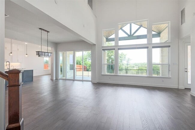 Building Photo - 4413 Edgewater Dr