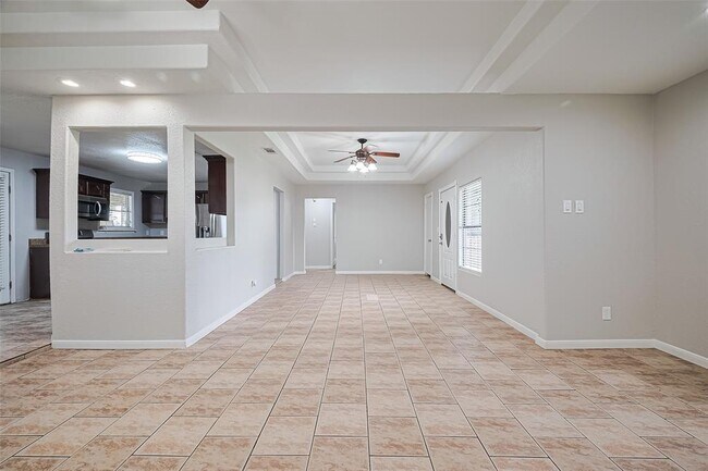 Building Photo - 3323 Suiter Way