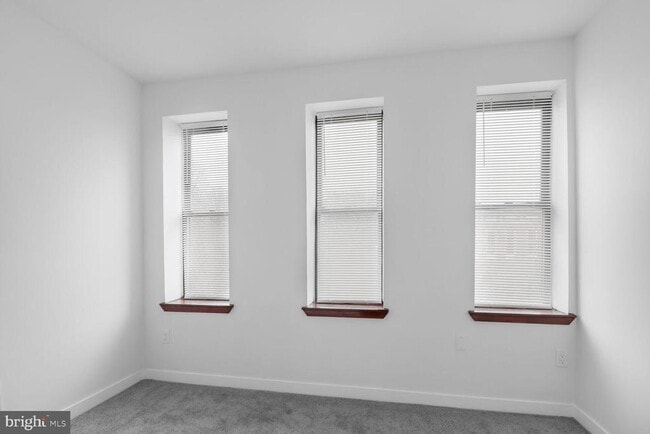 Building Photo - 530 Laurens St