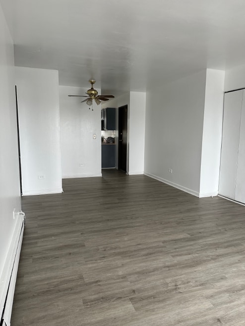 Building Photo - 309 Hawthorne Cir
